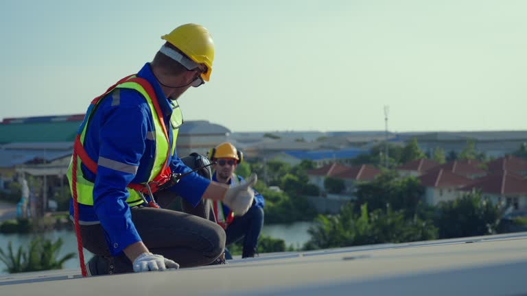 Best Roof Ventilation Installation  in Florence, SC